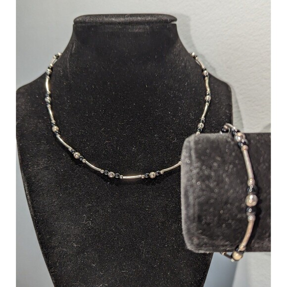 Napier Necklace and Bracelet in Silver and Black - Picture 8 of 9